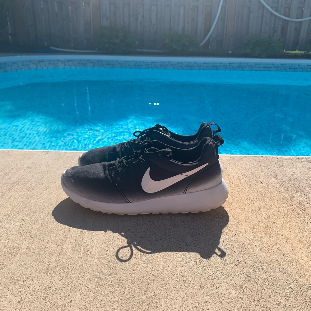 RARE FIND- Nike Roche Ombré - Picture 2 of 8